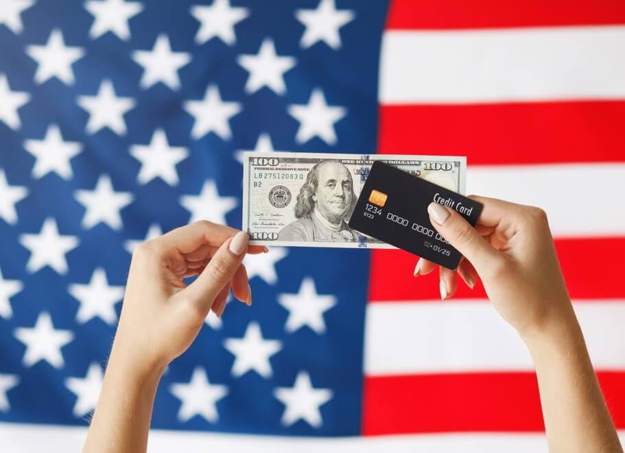 Зачем мошенники могут открыть банковский счет от имени гражданина и что он может предпринять для своей защиты