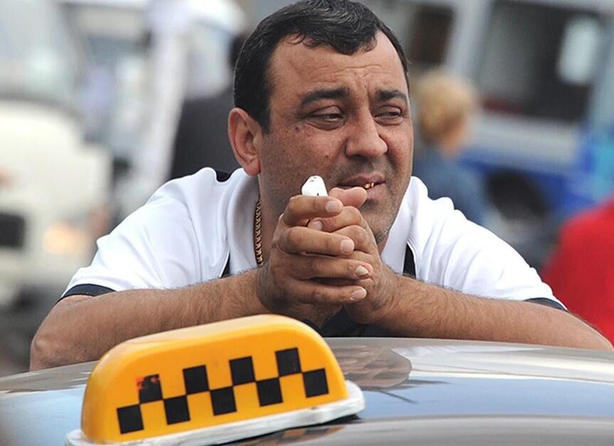 Будут только таксопарки с мигрантами - Госдума рассматривает закон о такси