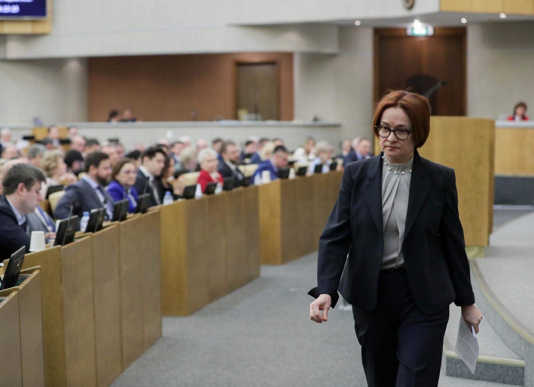 Госдума рассмотрит жалобы граждан на нарушение банками их прав